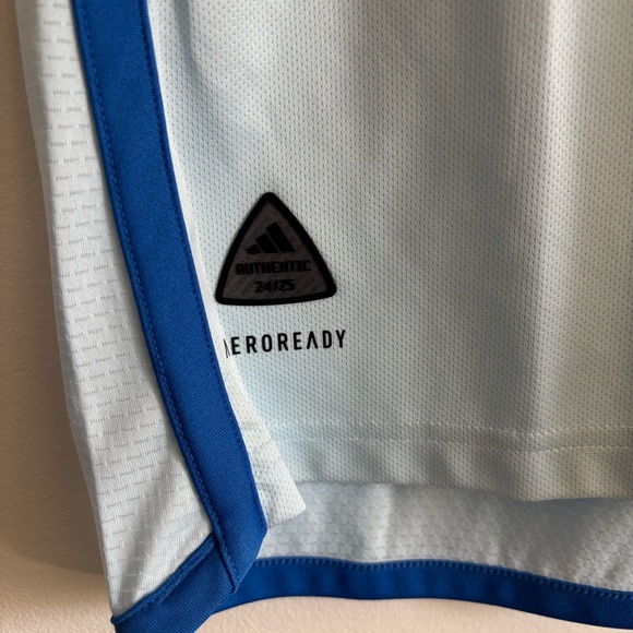 NWT Adidas CF Montreal Light Blue 2024/2025 La Main Away Jersey - Picture 6 of 13